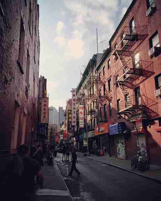 鉴黄师核心算法可解释性提升｜平台内容风险提示设计增强审核信任感